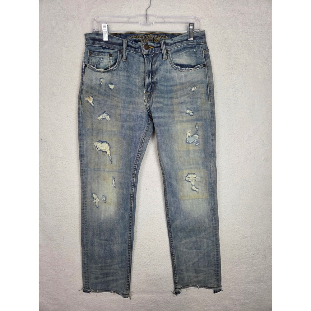 American Eagle Slim Straight Thrashed Light Wash Blue Jeans Tag 30x30 Act 32x28